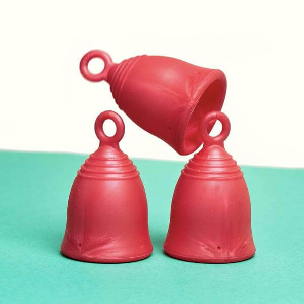 Peachlife Menstrual Cup with Ring Tab