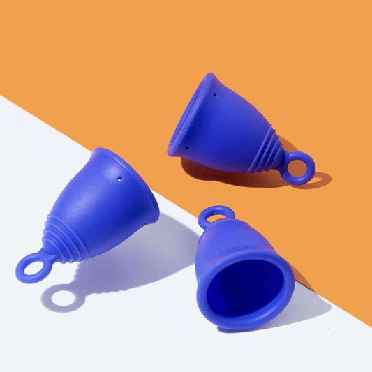 Peachlife Extra Firm menstrual cup with ring pull stem